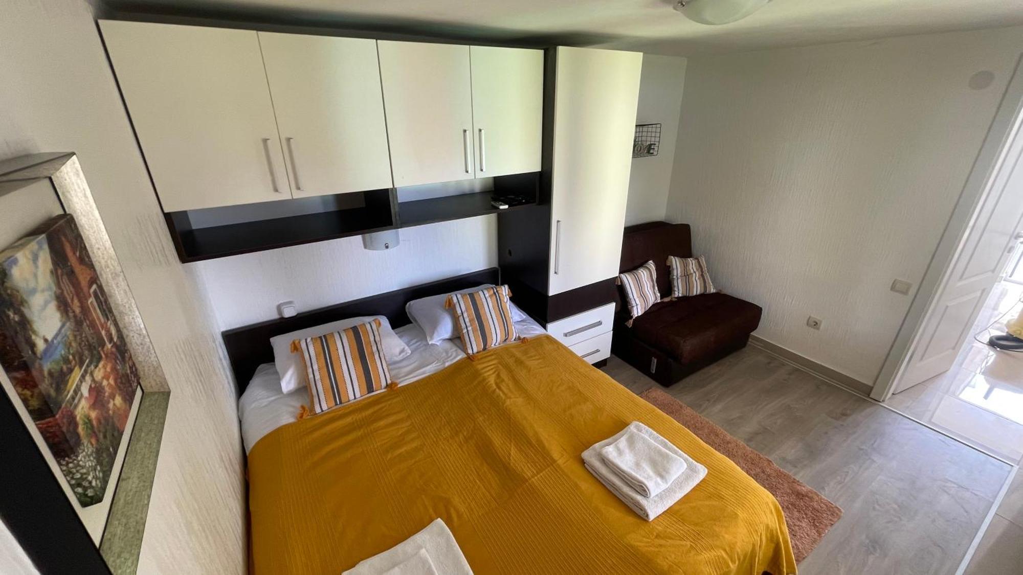 Family House With Pool & Sea View Aparthotel Bijela Εξωτερικό φωτογραφία