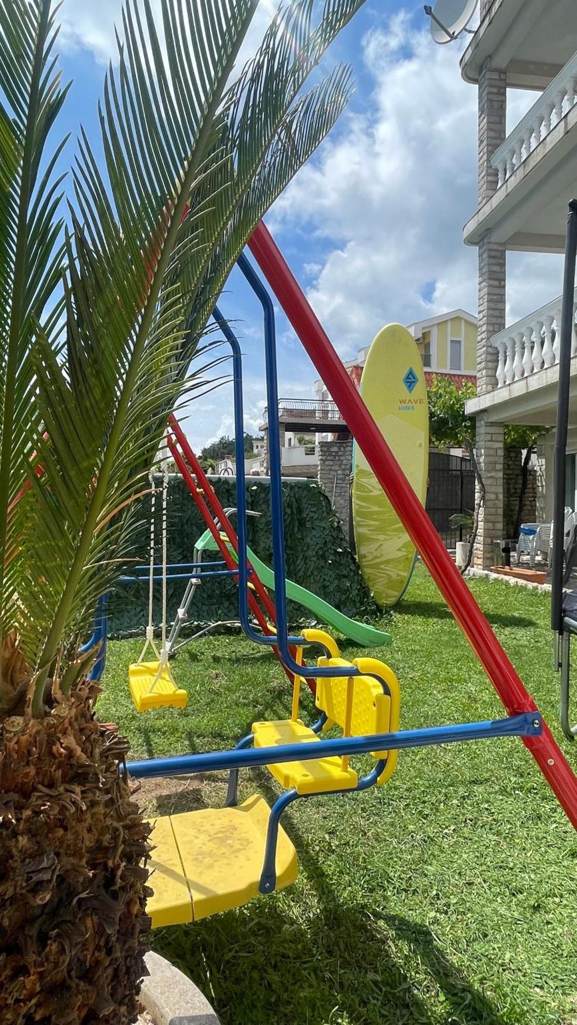 Family House With Pool & Sea View Aparthotel Bijela Εξωτερικό φωτογραφία