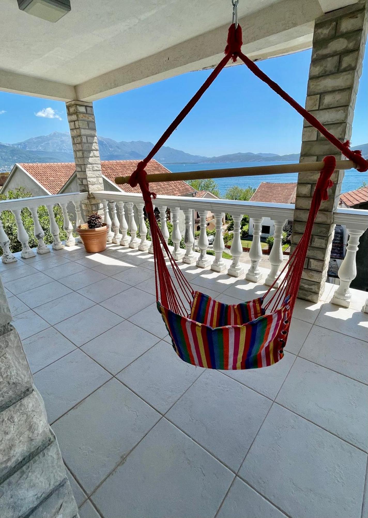 Family House With Pool & Sea View Aparthotel Bijela Εξωτερικό φωτογραφία