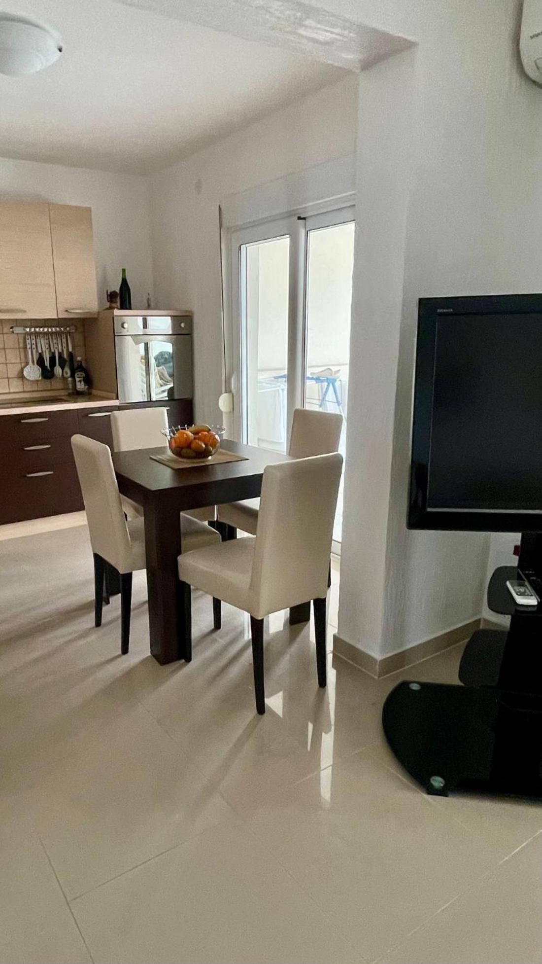 Family House With Pool & Sea View Aparthotel Bijela Εξωτερικό φωτογραφία