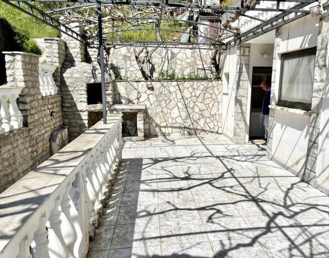 Family House With Pool & Sea View Aparthotel Bijela Εξωτερικό φωτογραφία